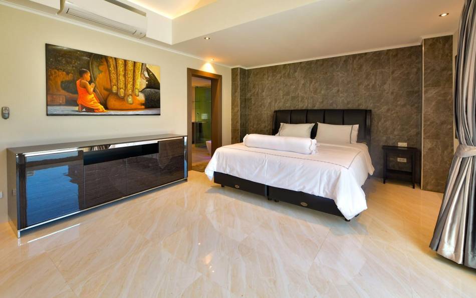 Pattaya, 5 Bedrooms Bedrooms, ,5 BathroomsBathrooms,House,For Rent,2636