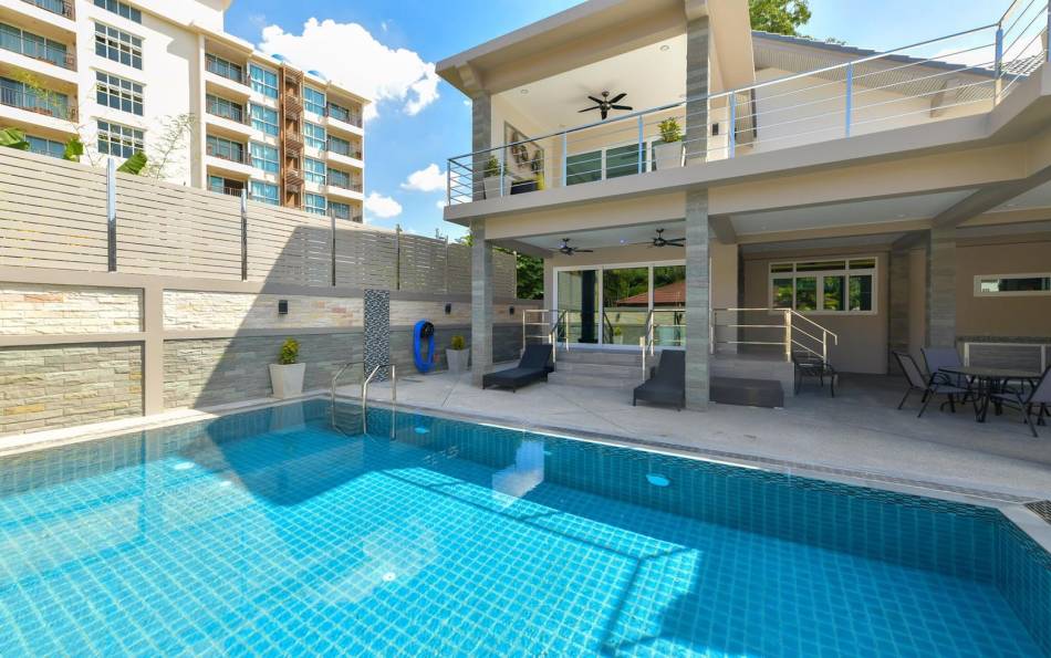 Pattaya, 5 Bedrooms Bedrooms, ,5 BathroomsBathrooms,House,For Rent,2636