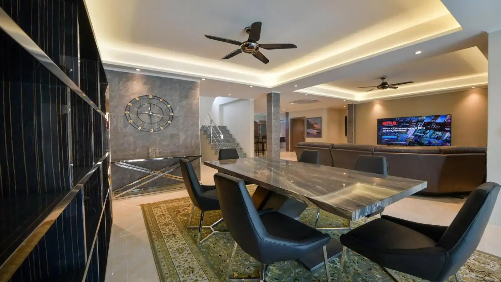 Pattaya, 5 Bedrooms Bedrooms, 0 ,5 BathroomsBathrooms,House,For Rent,0,2636