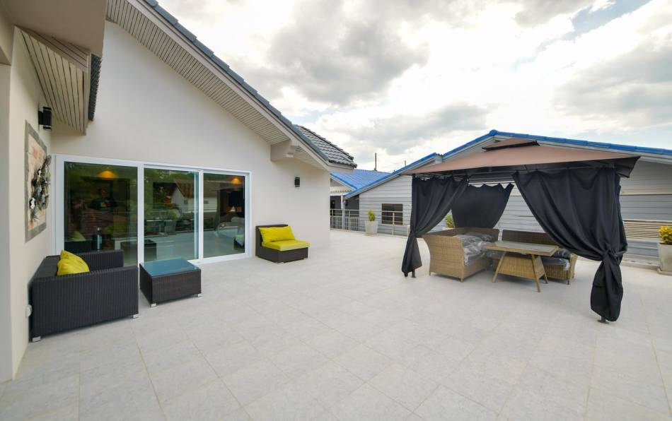 Pattaya, 5 Bedrooms Bedrooms, ,5 ห้องน้ำห้องน้ำ,บ้าน ,ขาย,2637