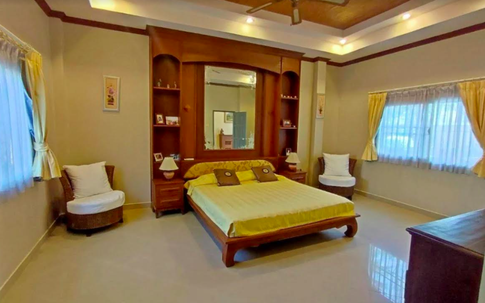 Pattaya, 3 Bedrooms Bedrooms, ,3 BathroomsBathrooms,House,For Sale,2649