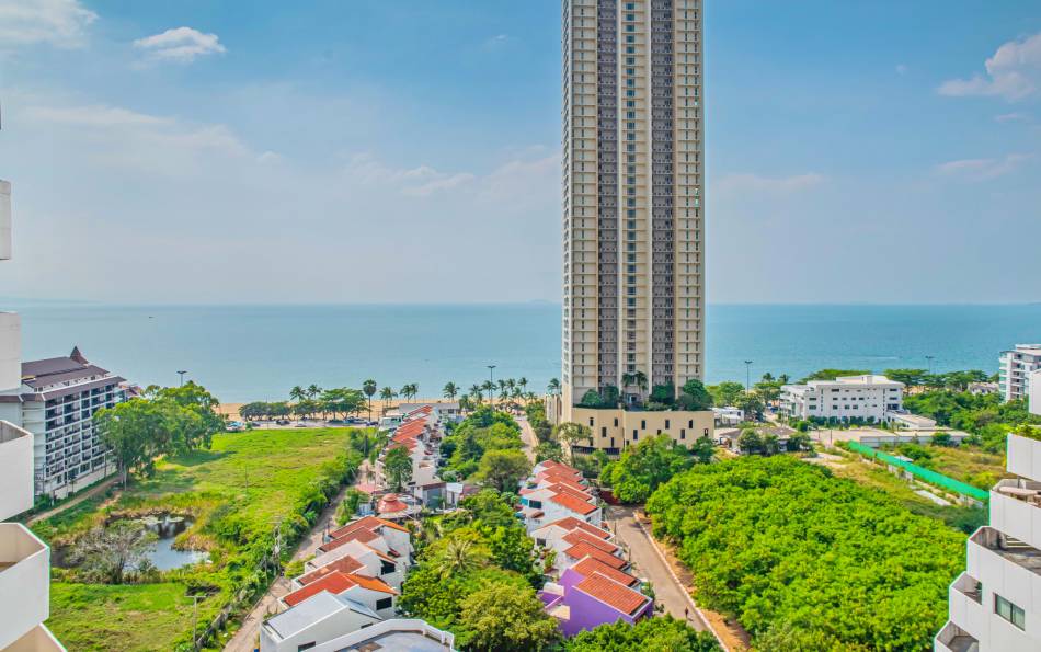 Pattaya, 3 Bedrooms Bedrooms, ,3 BathroomsBathrooms,Condo,For Sale,14,2657