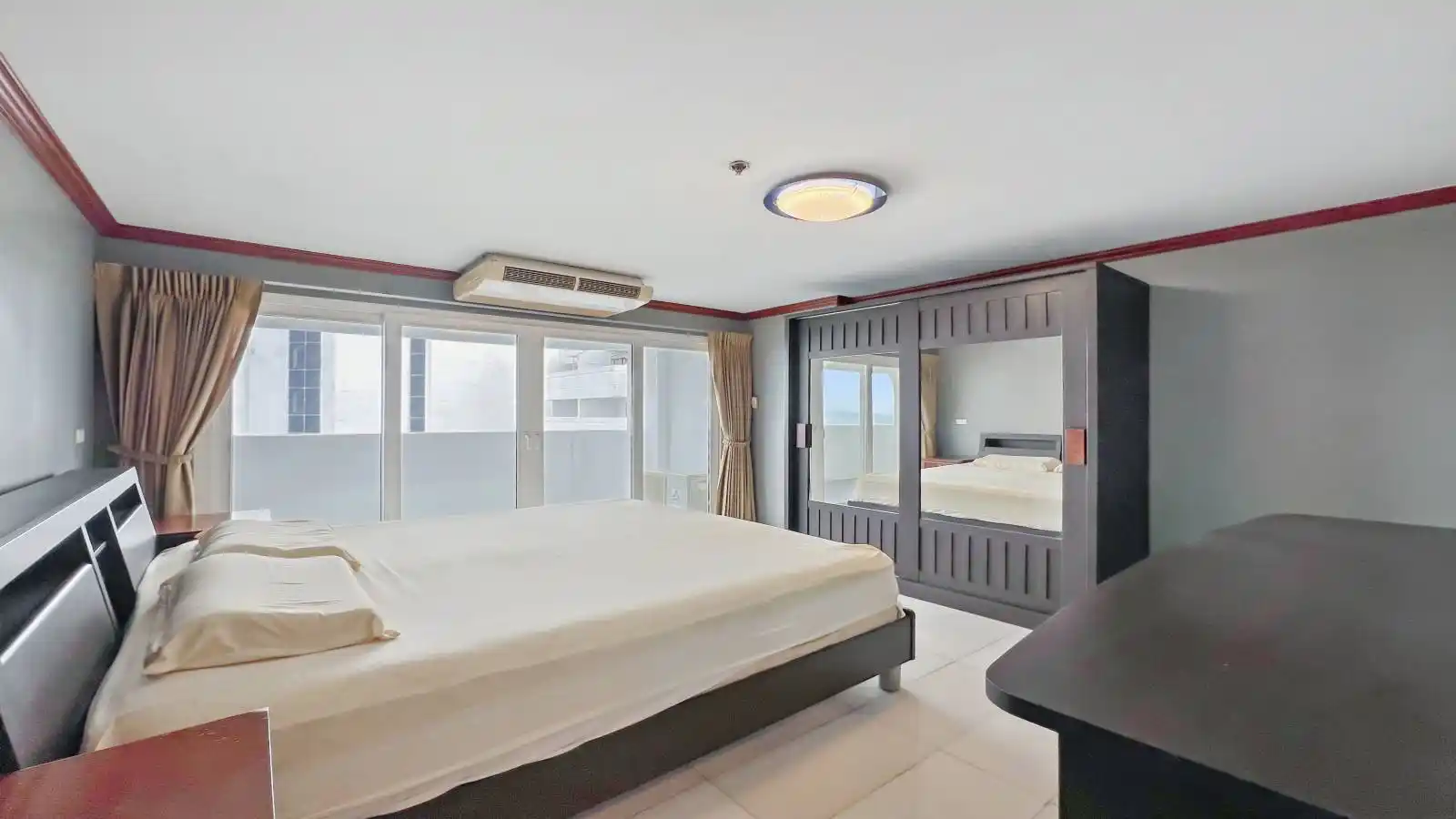 Pattaya, 4 Bedrooms Bedrooms, ,3 ห้องน้ำห้องน้ำ,คอนโด,ขาย,14,2676