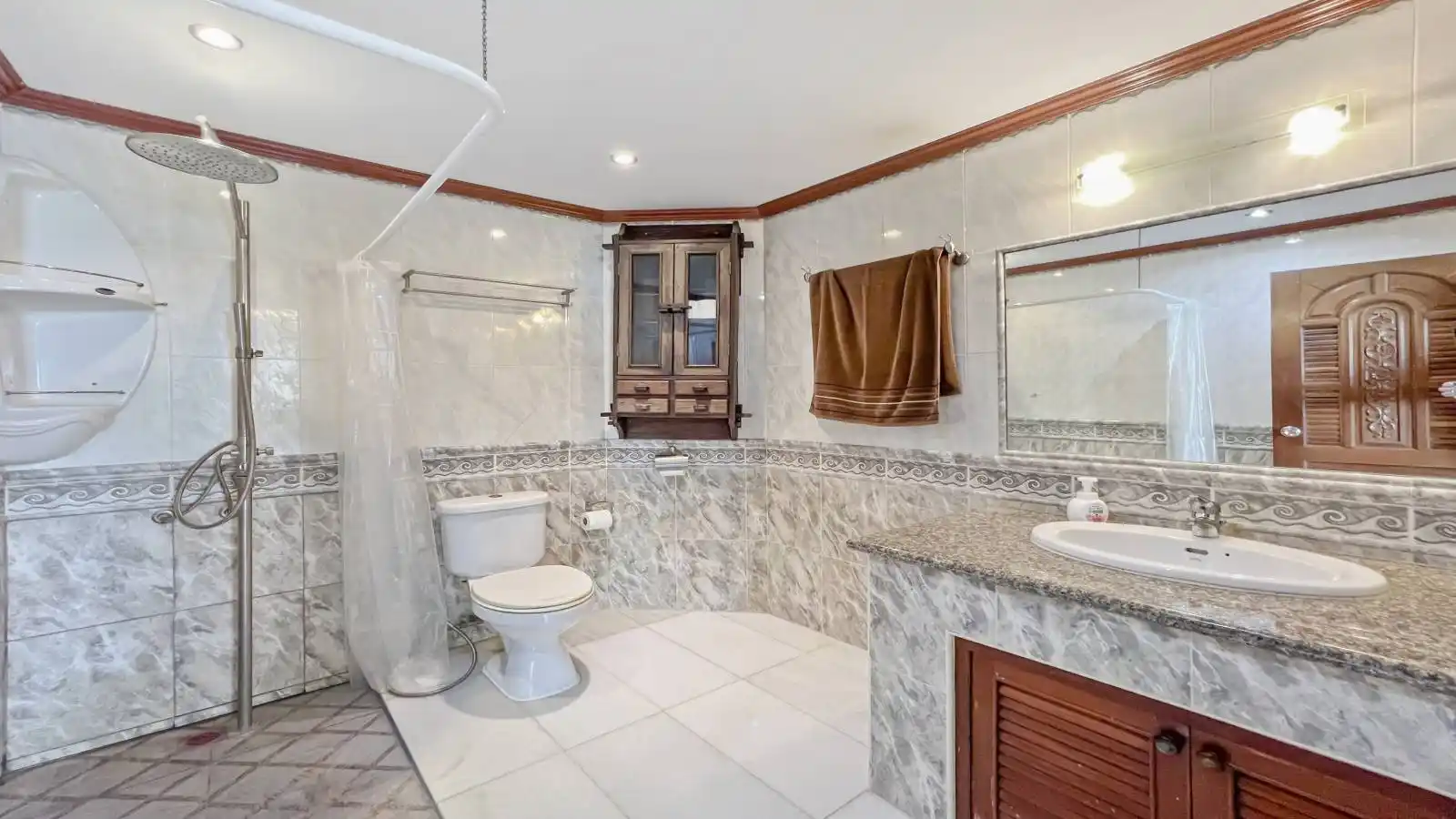 Pattaya, 4 Bedrooms Bedrooms, ,3 ห้องน้ำห้องน้ำ,คอนโด,ขาย,14,2676