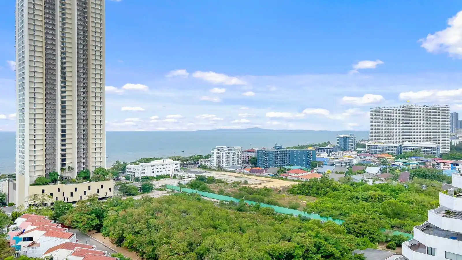 Pattaya, 4 Bedrooms Bedrooms, ,3 ห้องน้ำห้องน้ำ,คอนโด,ขาย,14,2676