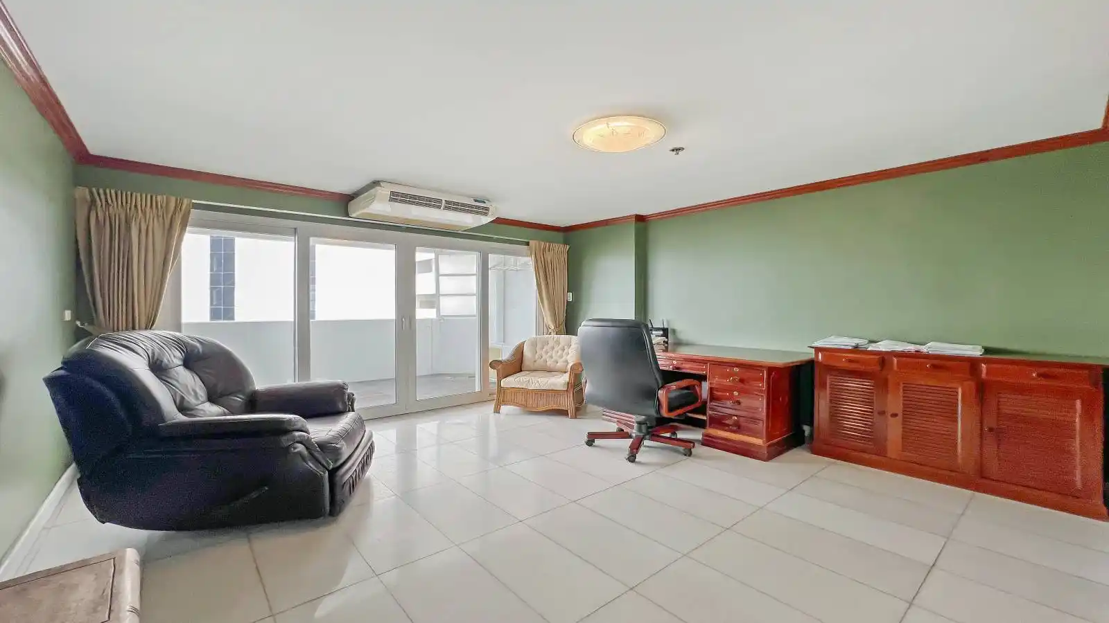 Pattaya, 4 Bedrooms Bedrooms, ,3 ห้องน้ำห้องน้ำ,คอนโด,ขาย,14,2676