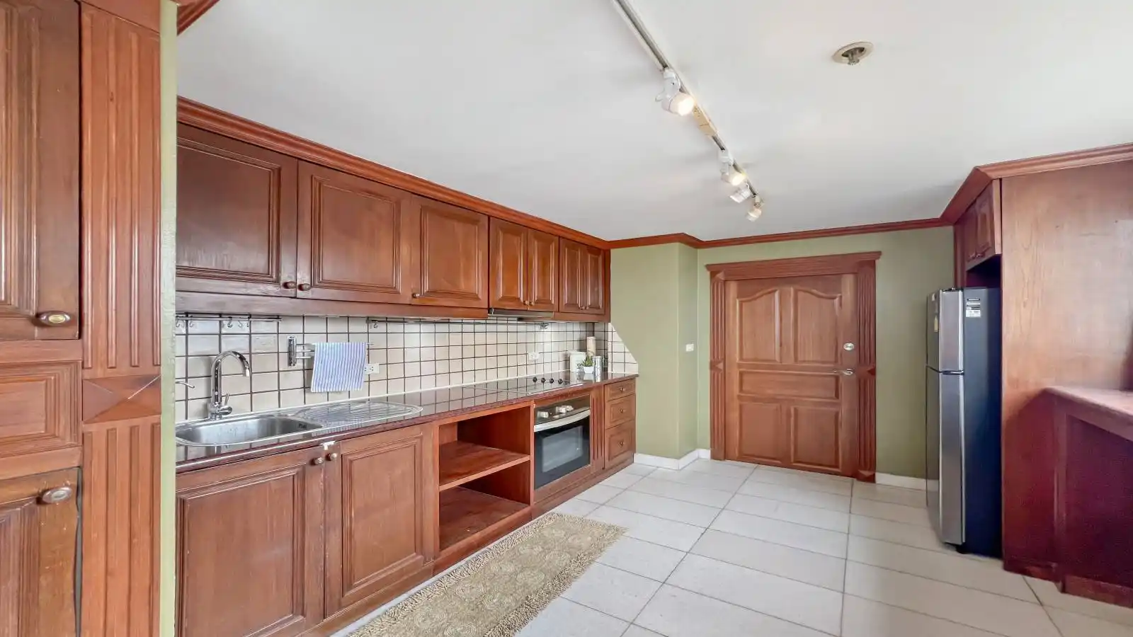 Pattaya, 4 Bedrooms Bedrooms, ,3 ห้องน้ำห้องน้ำ,คอนโด,ขาย,14,2676