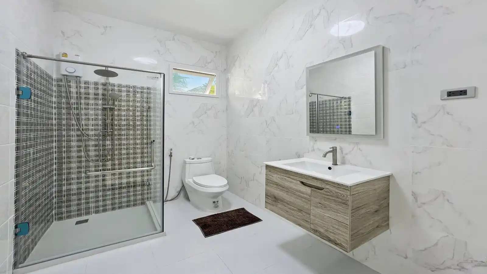 Pattaya, 3 Soveværelse(r) Soveværelse(r), 0 ,4 Badeværelse(r)Badeværelse(r),Hus,Til salg,0,2677