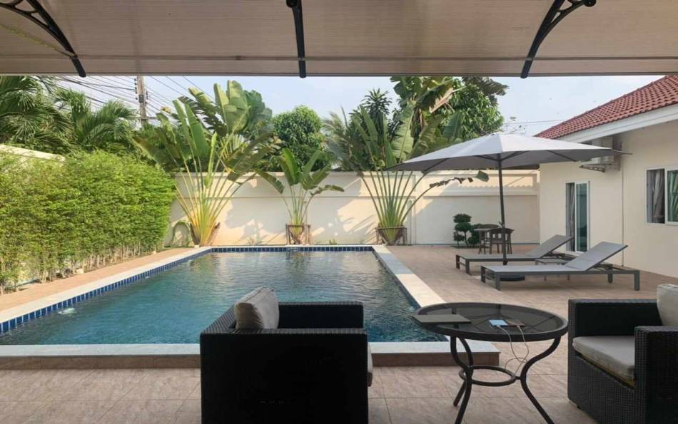 Pattaya, 3 Bedrooms Bedrooms, ,4 BathroomsBathrooms,House,For Sale,2681