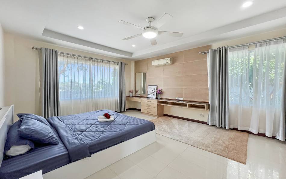 Pattaya, 3 Bedrooms Bedrooms, ,2 BathroomsBathrooms,House,SOLD,2691
