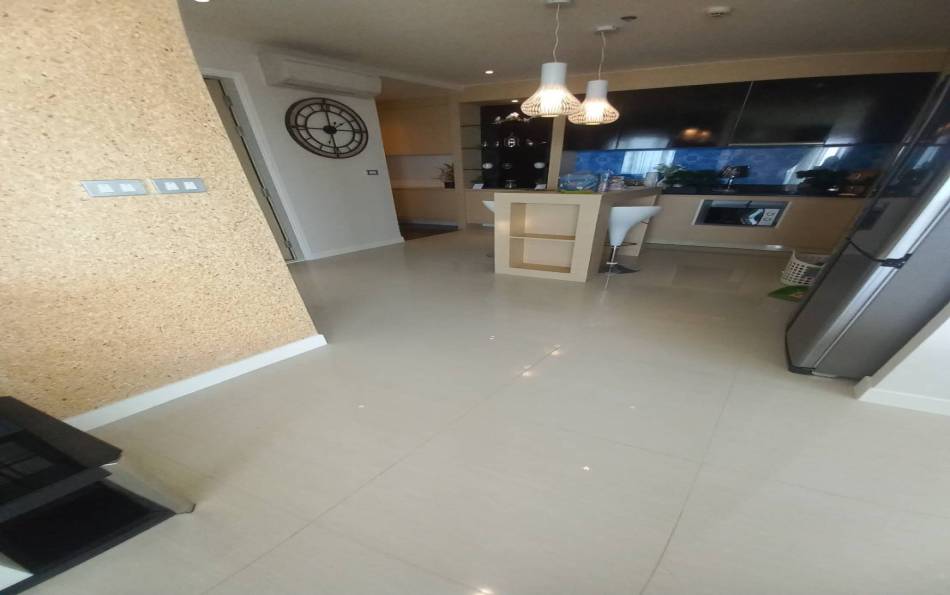 Pattaya, 2 Bedrooms Bedrooms, ,2 BathroomsBathrooms,Condo,For Sale,28,2697