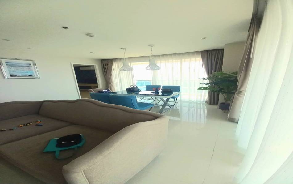 Pattaya, 2 Bedrooms Bedrooms, ,2 BathroomsBathrooms,Condo,For Sale,28,2697