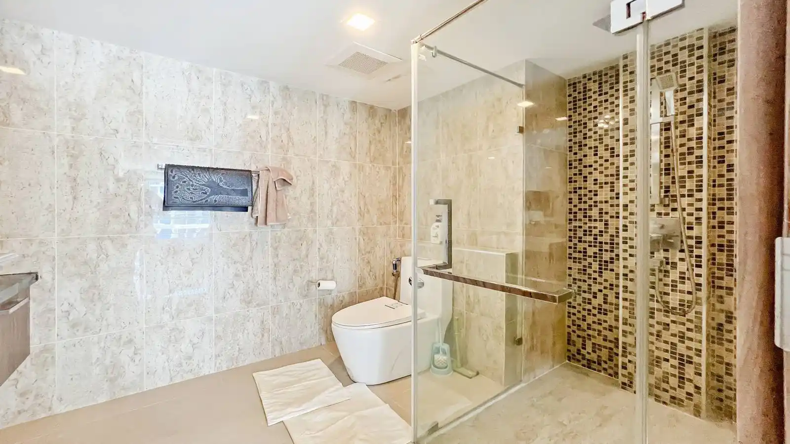 Pattaya, 1 Bedroom Bedrooms, ,1 BathroomBathrooms,Condo,For Rent,7,2698