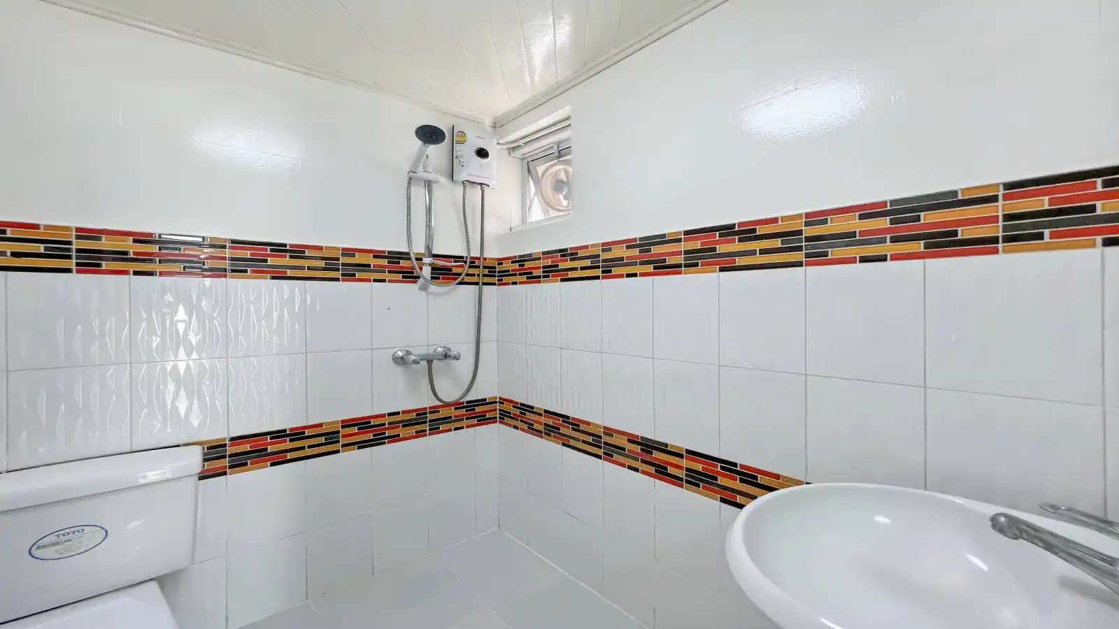 Pattaya, 3 Bedrooms Bedrooms, ,2 BathroomsBathrooms,House,For Rent,2700