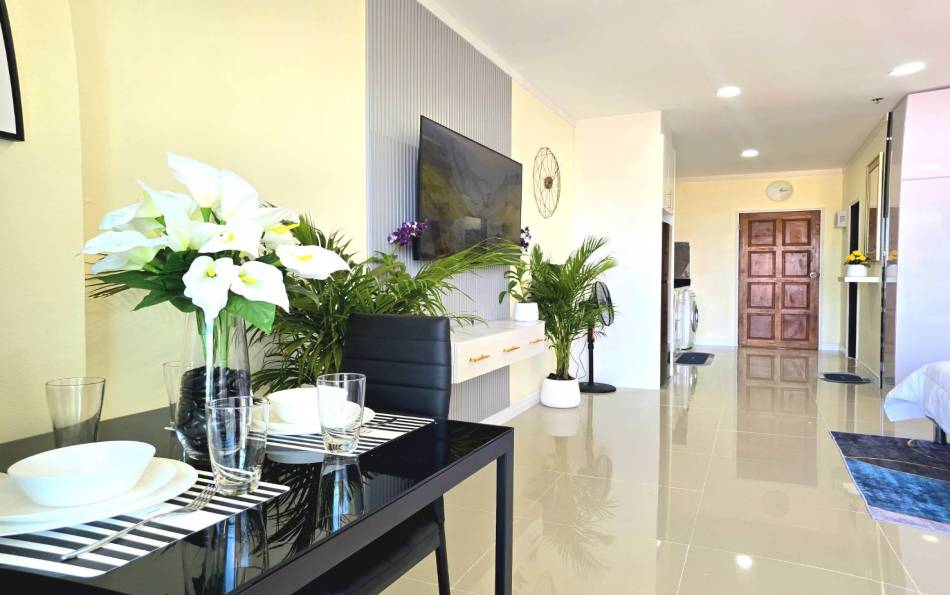 Pattaya, ,1 BathroomBathrooms,Condo,For Sale,2710