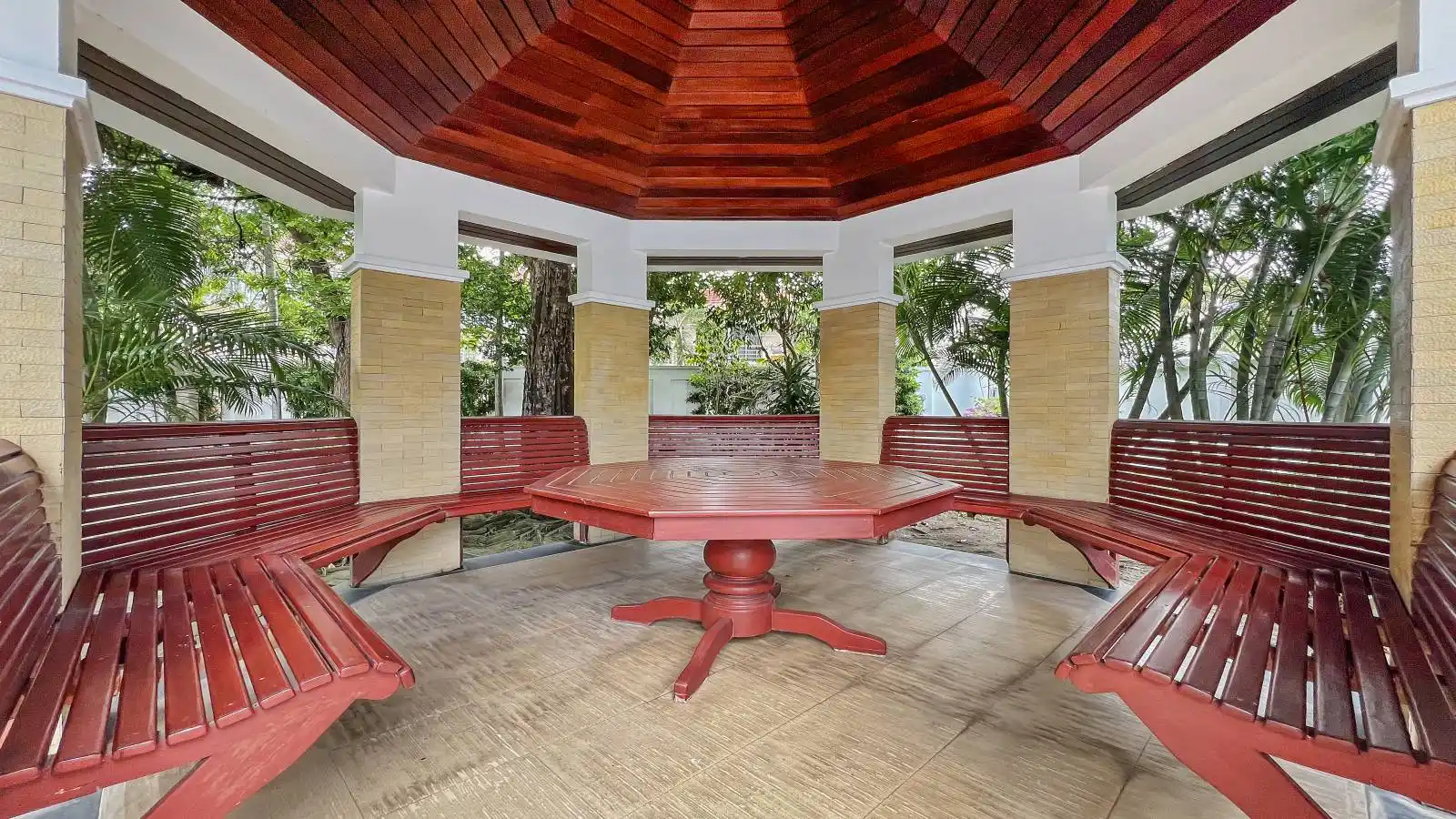 Pattaya, 6 Bedrooms Bedrooms, ,7 BathroomsBathrooms,House,SOLD,2719