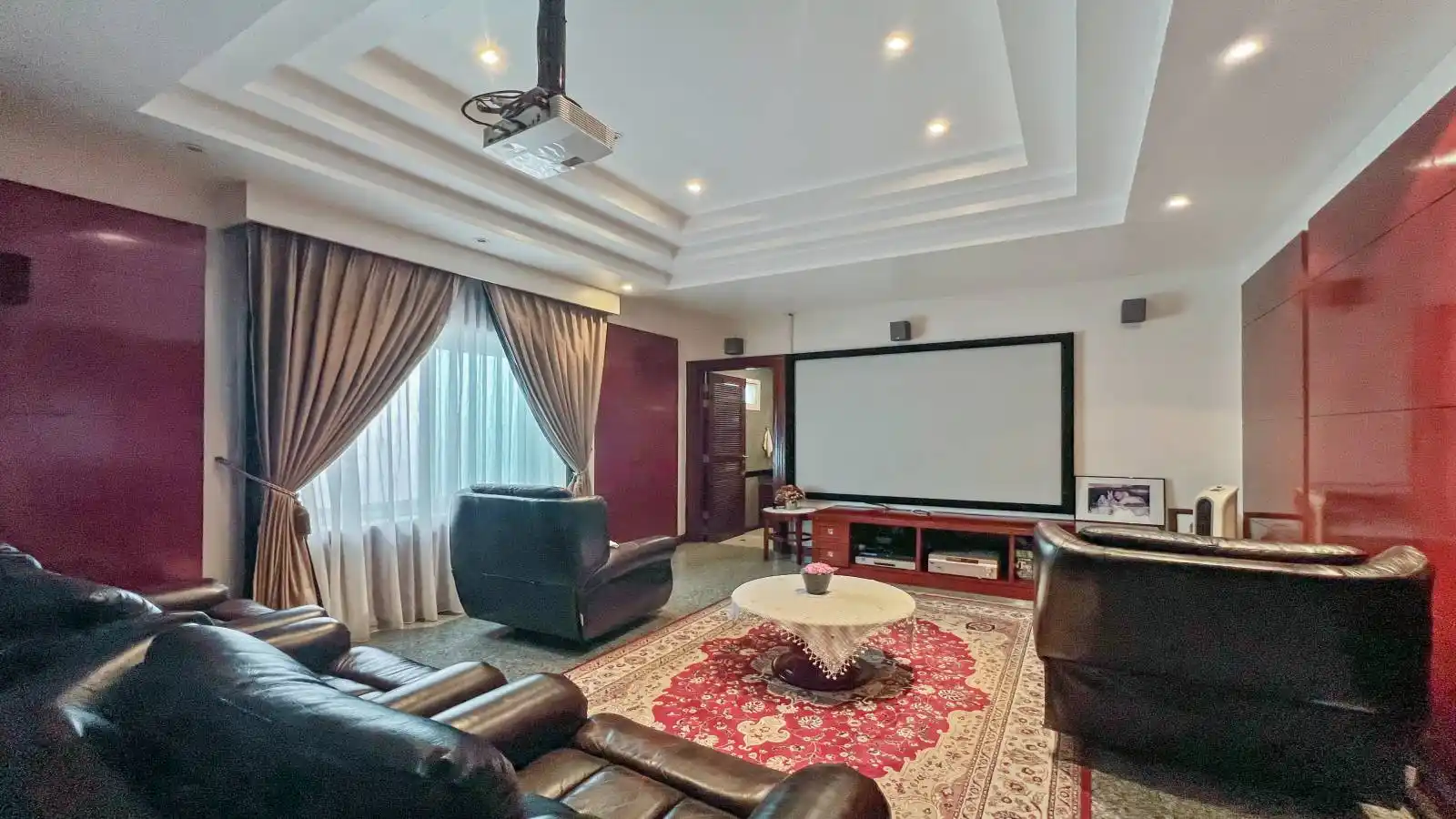 Pattaya, 6 Bedrooms Bedrooms, ,7 BathroomsBathrooms,House,SOLD,2719