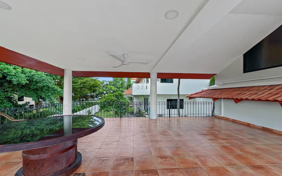 Pattaya, 5 Bedrooms Bedrooms, ,5 BathroomsBathrooms,House,For Sale,2723