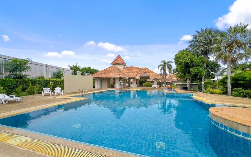 Pattaya, 3 Bedrooms Bedrooms, ,2 BathroomsBathrooms,House,For Rent,2736