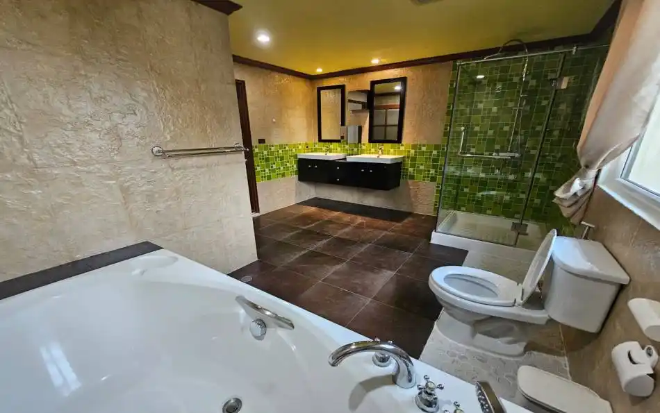 Pattaya, 3 Bedrooms Bedrooms, ,3 ห้องน้ำห้องน้ำ,คอนโด,ขาย,2740