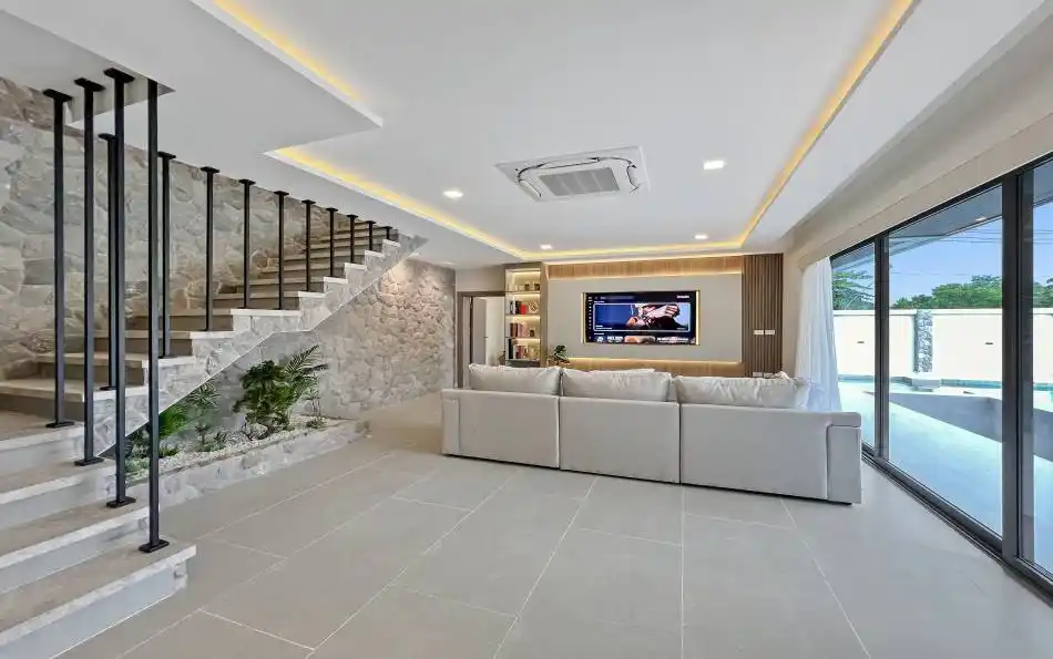 Pattaya, 7 Bedrooms Bedrooms, ,8 BathroomsBathrooms,House,For Sale,2746