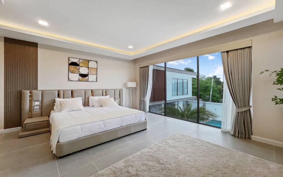 Pattaya, 7 Bedrooms Bedrooms, ,8 BathroomsBathrooms,House,For Sale,2746