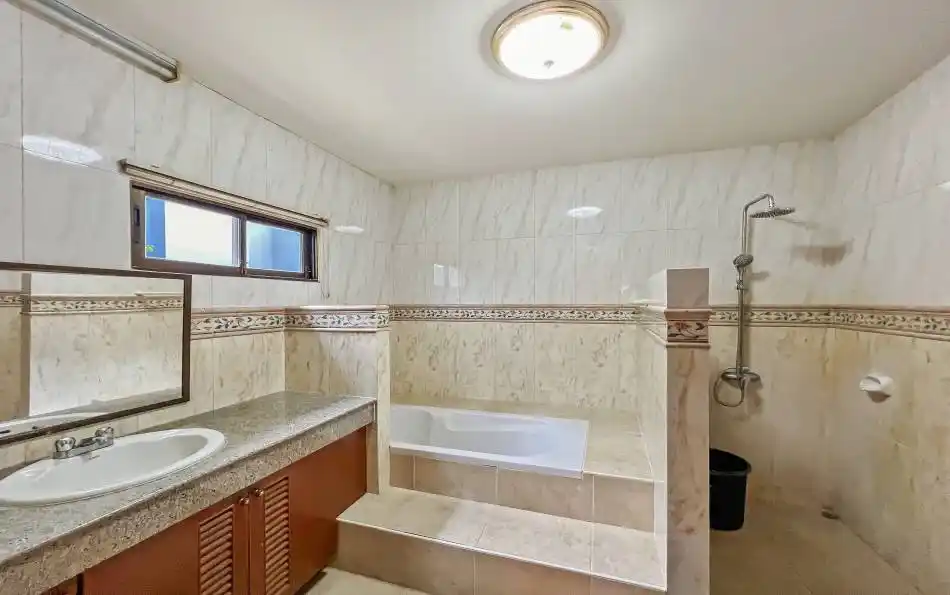 Pattaya, 3 Bedrooms Bedrooms, ,3 BathroomsBathrooms,House,For Rent,2747