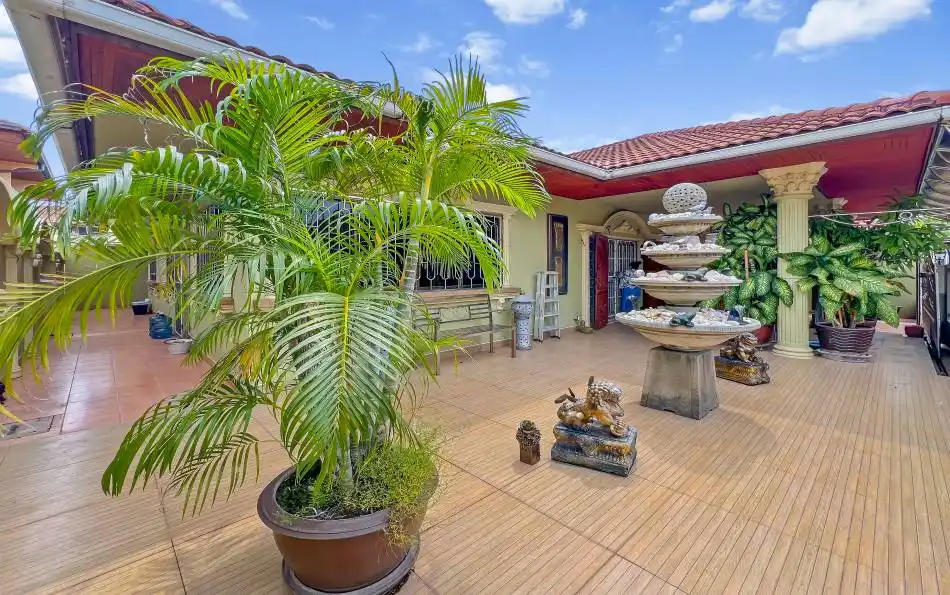 Pattaya, 3 Bedrooms Bedrooms, ,2 BathroomsBathrooms,House,SOLD,2748