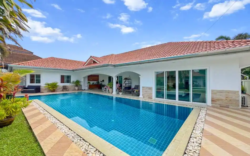 Pattaya, 5 Bedrooms Bedrooms, 0 ,5 BathroomsBathrooms,House,SOLD,0,2754