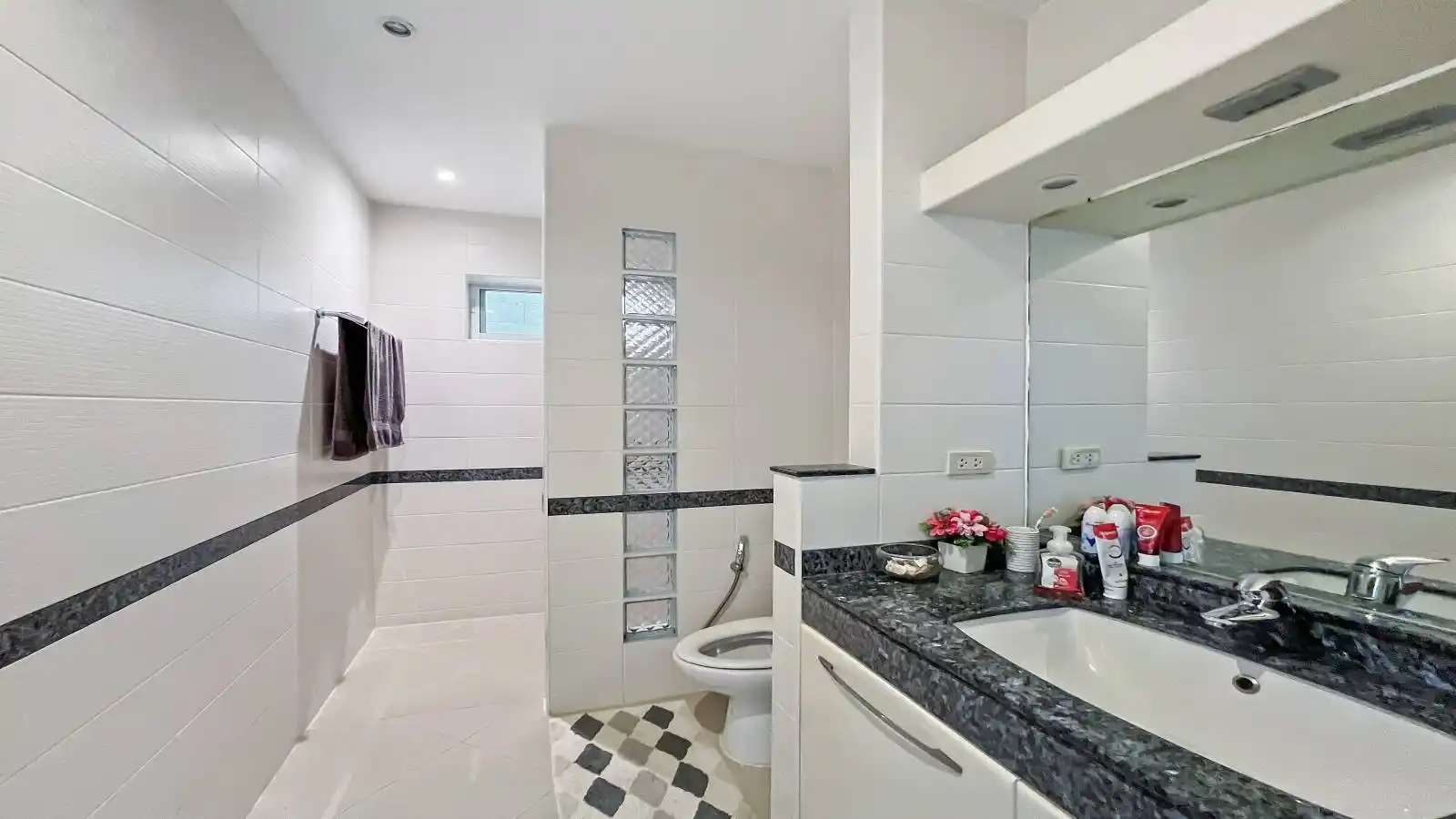 Pattaya, 5 Bedrooms Bedrooms, 0 ,5 BathroomsBathrooms,House,SOLD,0,2754