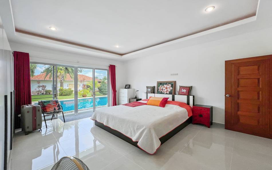 Pattaya, 5 Bedrooms Bedrooms, ,5 BathroomsBathrooms,House,For Sale,2754