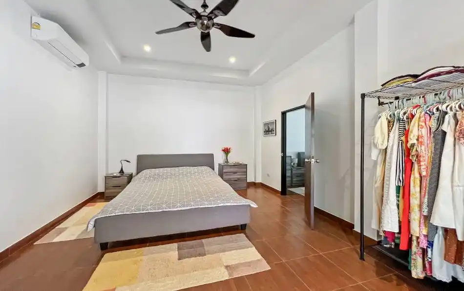 Pattaya, 5 Bedrooms Bedrooms, 0 ,5 BathroomsBathrooms,House,SOLD,0,2754