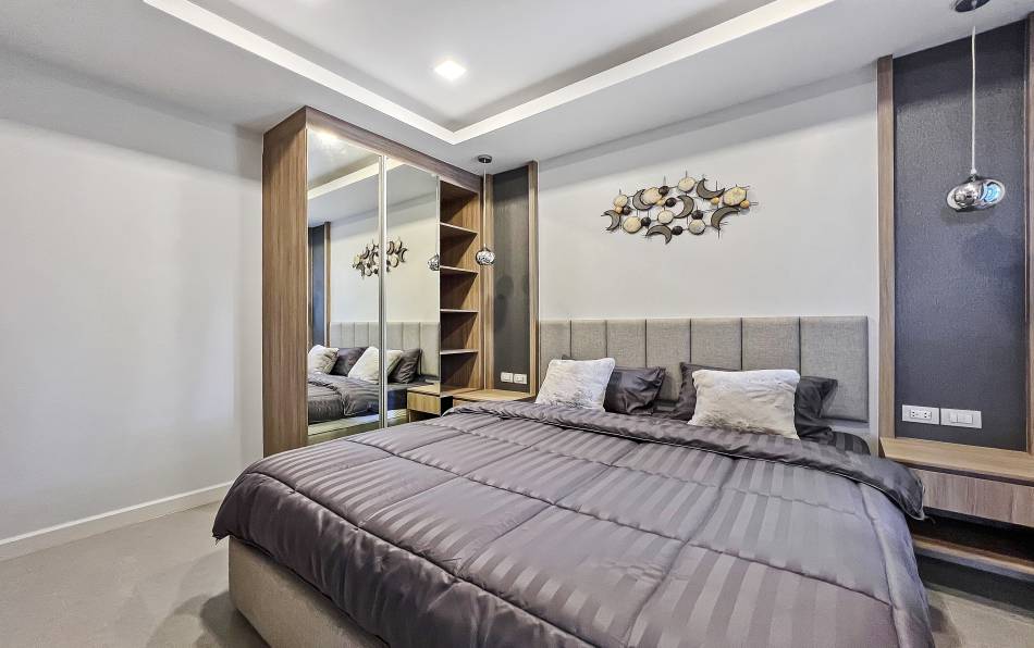 Pattaya, 4 Bedrooms Bedrooms, ,5 BathroomsBathrooms,House,For Sale,2755