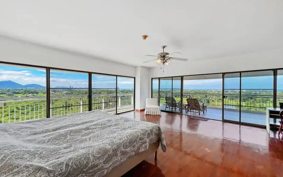 Pattaya, 2 Bedrooms Bedrooms, ,2 BathroomsBathrooms,Condo,SOLD,2758