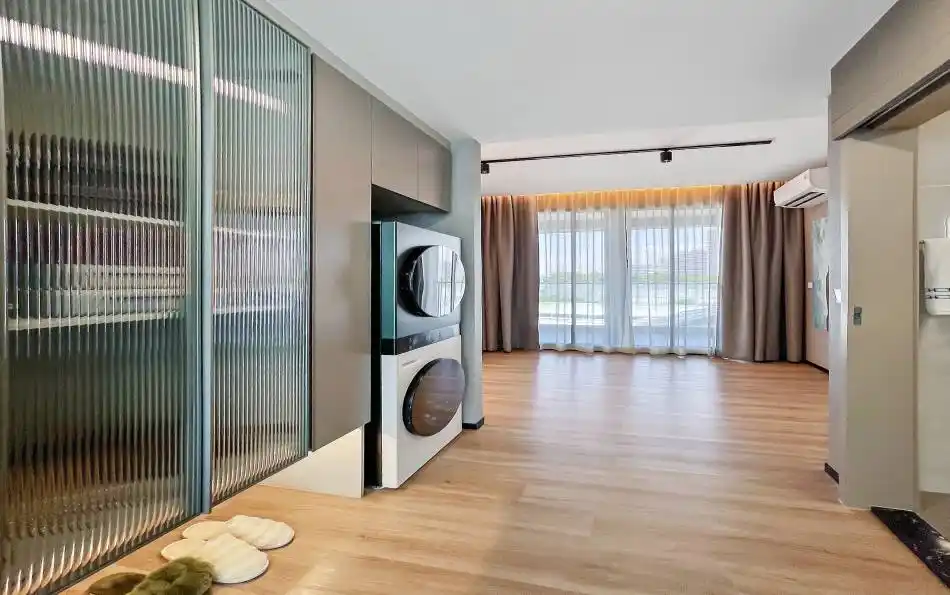 Pattaya, 2 Bedrooms Bedrooms, ,2 BathroomsBathrooms,Condo,For Sale,2764