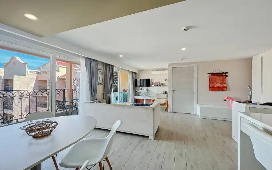 Pattaya, 2 Bedrooms Bedrooms, 0 ,2 BathroomsBathrooms,Condo,For Sale,8,2773