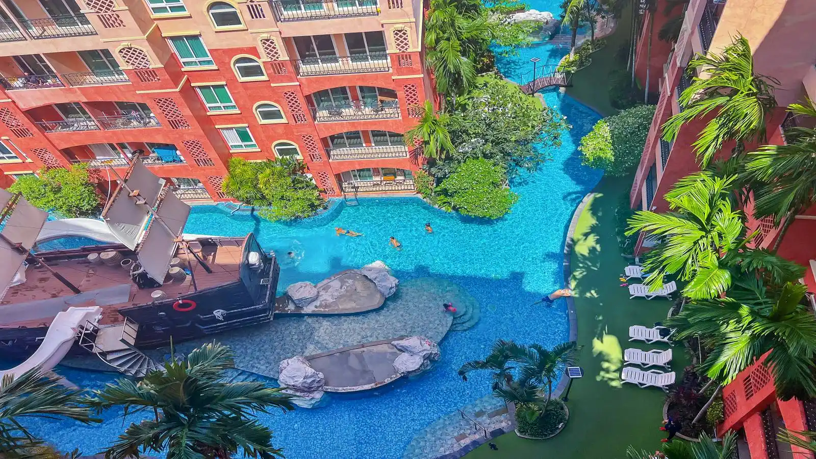 Pattaya, 2 Bedrooms Bedrooms, 0 ,2 BathroomsBathrooms,Condo,For Sale,8,2773