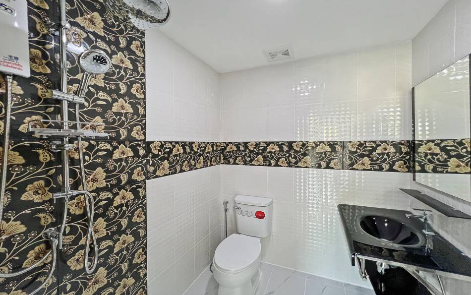 Pattaya, 4 Bedrooms Bedrooms, ,5 BathroomsBathrooms,House,For Sale,2777