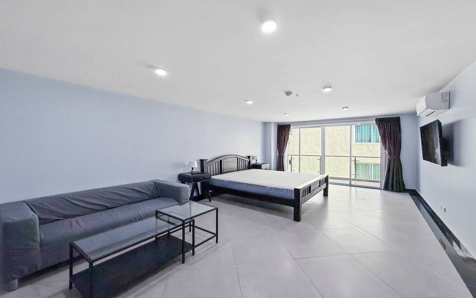 Pattaya, 3 Bedrooms Bedrooms, ,3 BathroomsBathrooms,Condo,For Sale,7,2784