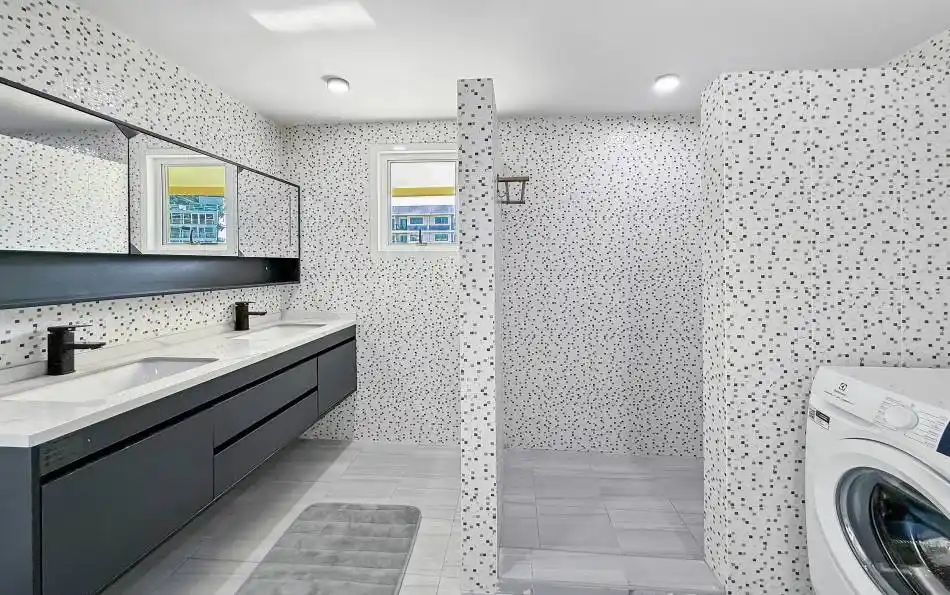 Pattaya, 3 Bedrooms Bedrooms, 0 ,3 BathroomsBathrooms,Condo,For Sale,7,2784