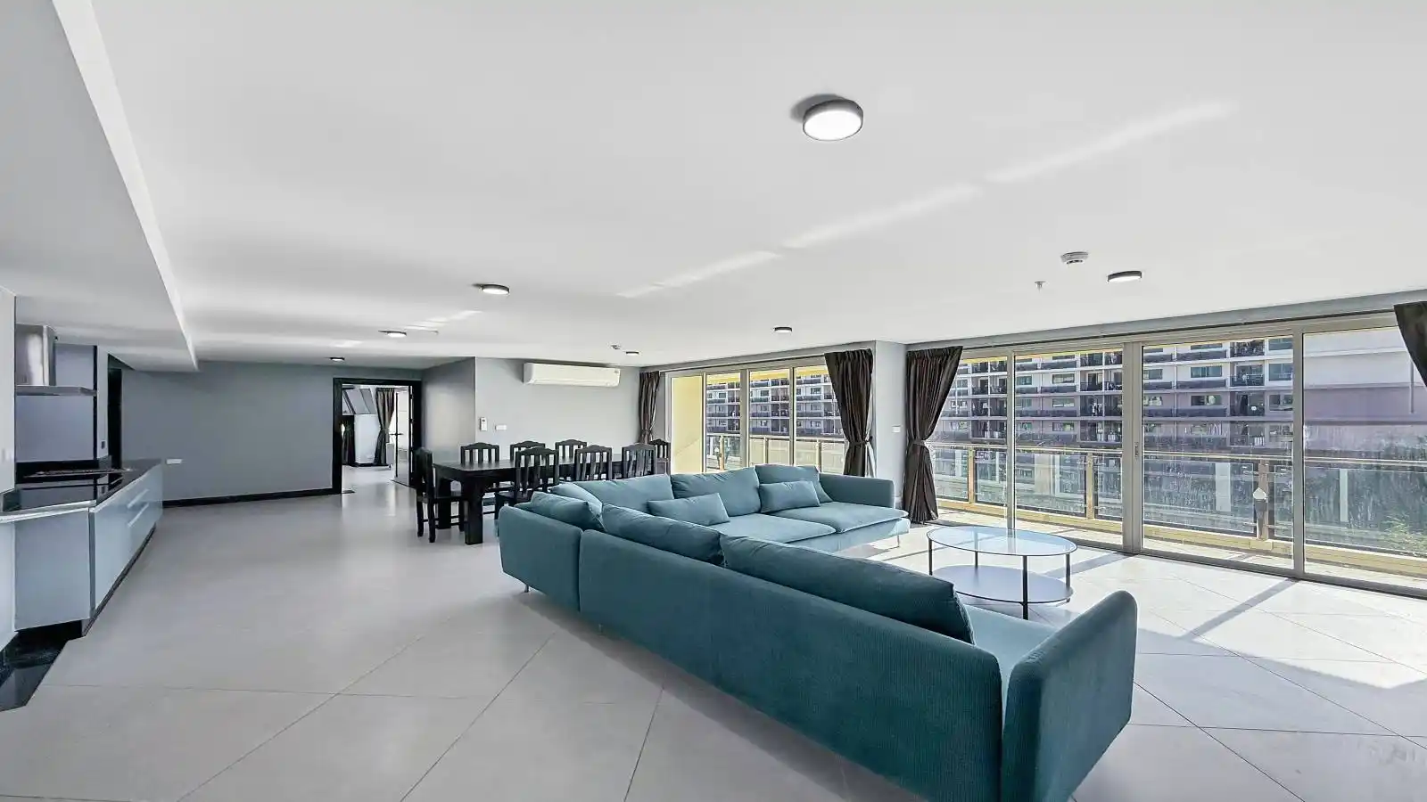 Pattaya, 3 Bedrooms Bedrooms, 0 ,3 BathroomsBathrooms,Condo,For Sale,7,2784