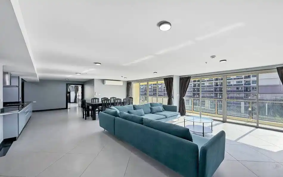 Pattaya, 3 Bedrooms Bedrooms, 0 ,3 BathroomsBathrooms,Condo,For Sale,7,2784