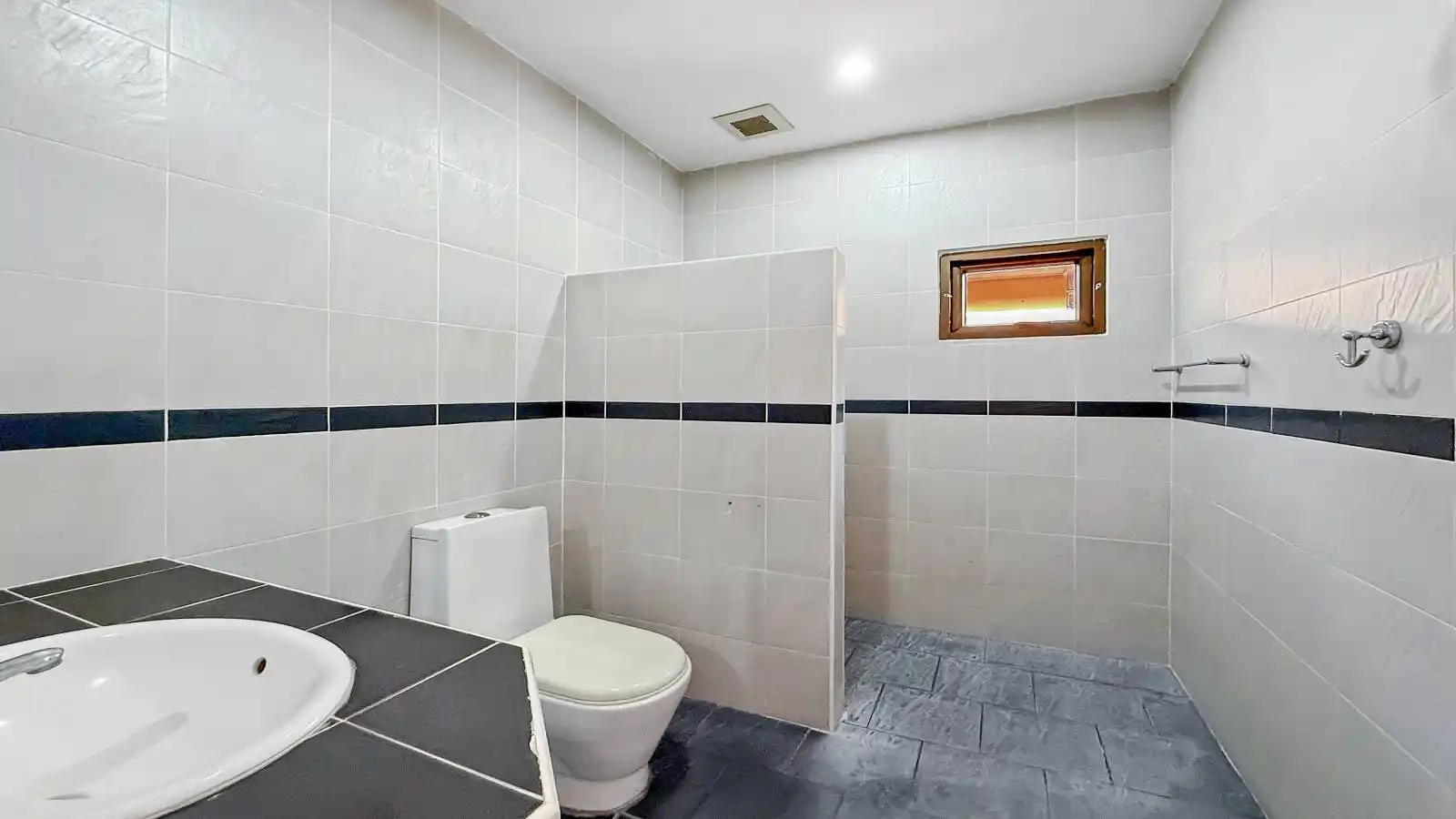 Pattaya, 2 Bedrooms Bedrooms, ,2 BathroomsBathrooms,House,SOLD,2785