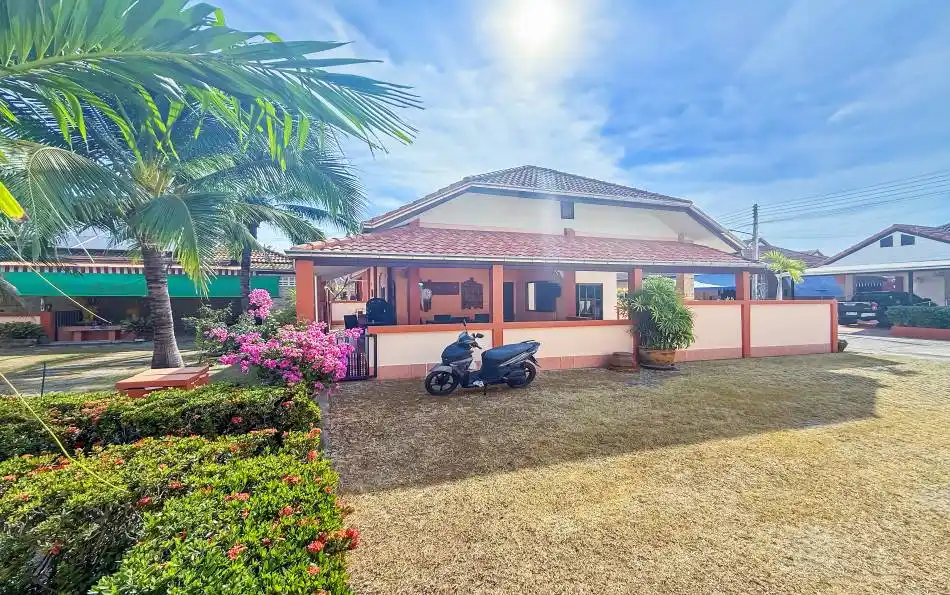 Pattaya, 2 Bedrooms Bedrooms, ,2 BathroomsBathrooms,House,SOLD,2785