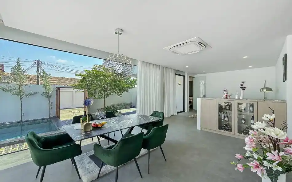 Pattaya, 2 Bedrooms Bedrooms, ,3 BathroomsBathrooms,House,For Sale,2797