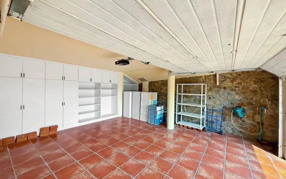 Pattaya, 6 Bedrooms Bedrooms, ,5 BathroomsBathrooms,House,For Sale,2799