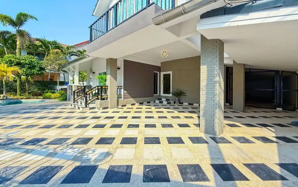 Pattaya, 5 Bedrooms Bedrooms, ,5 BathroomsBathrooms,House,SOLD,2800