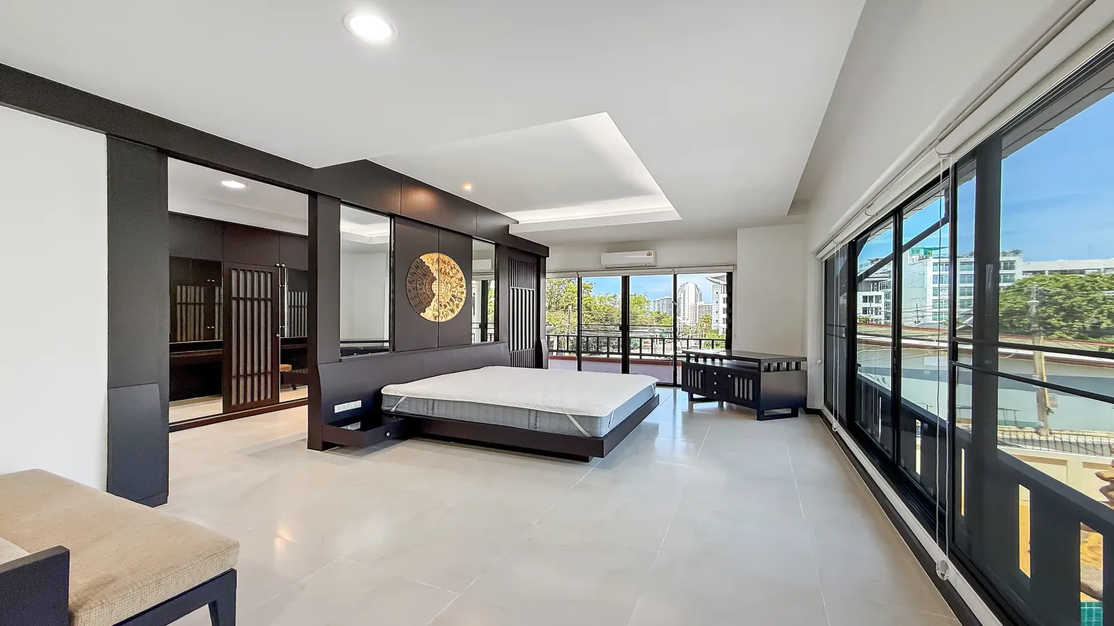 Pattaya, 4 Bedrooms Bedrooms, 0 ,5 BathroomsBathrooms,House,For Sale,0,2807