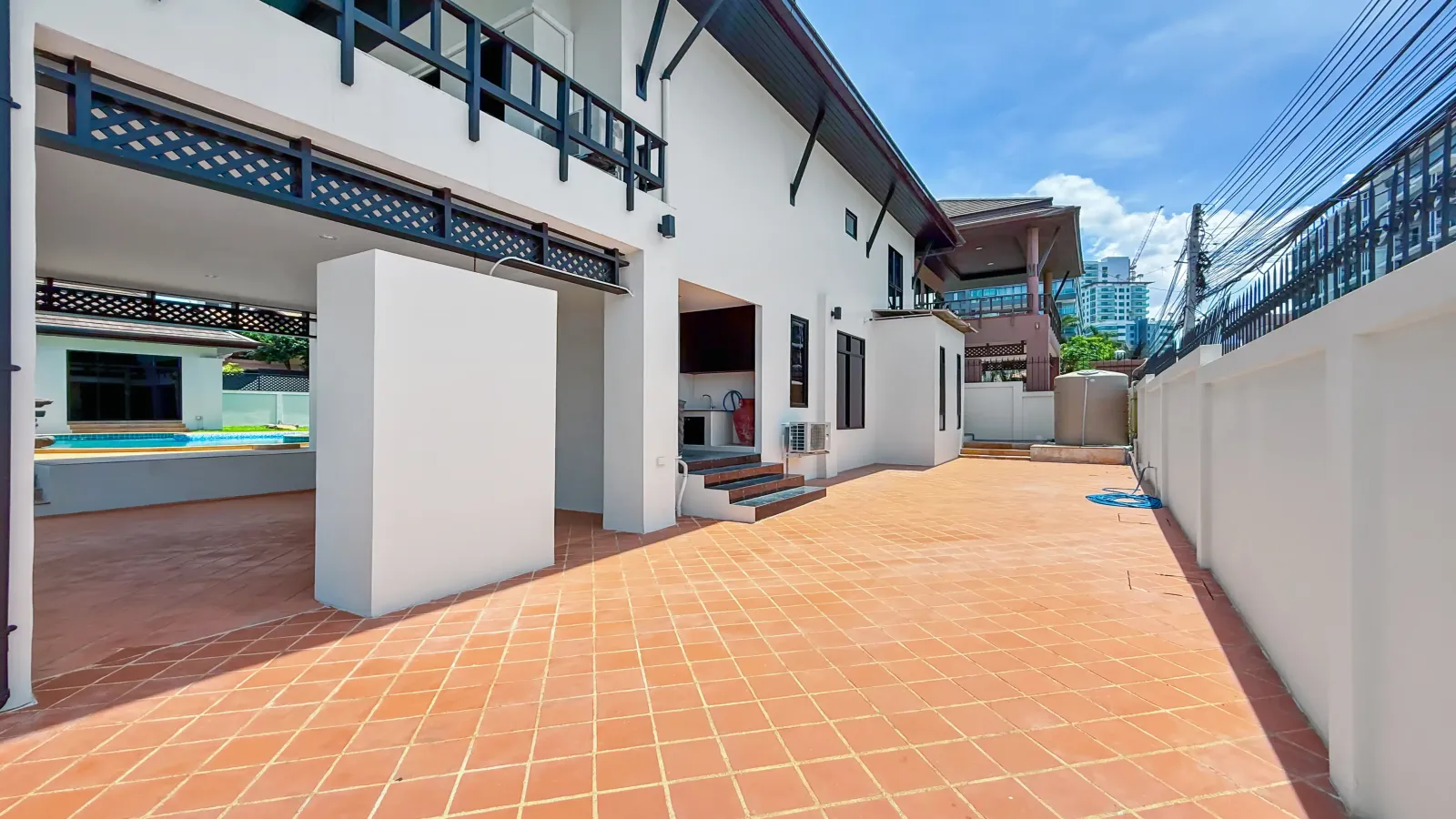 Pattaya, 4 Bedrooms Bedrooms, 0 ,5 BathroomsBathrooms,House,For Sale,0,2807