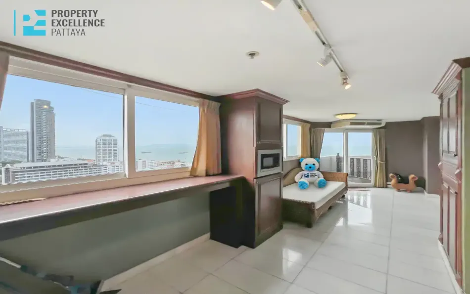 Pattaya, 4 Bedrooms Bedrooms, 0 ,3 BathroomsBathrooms,Condo,For Rent,14,2820